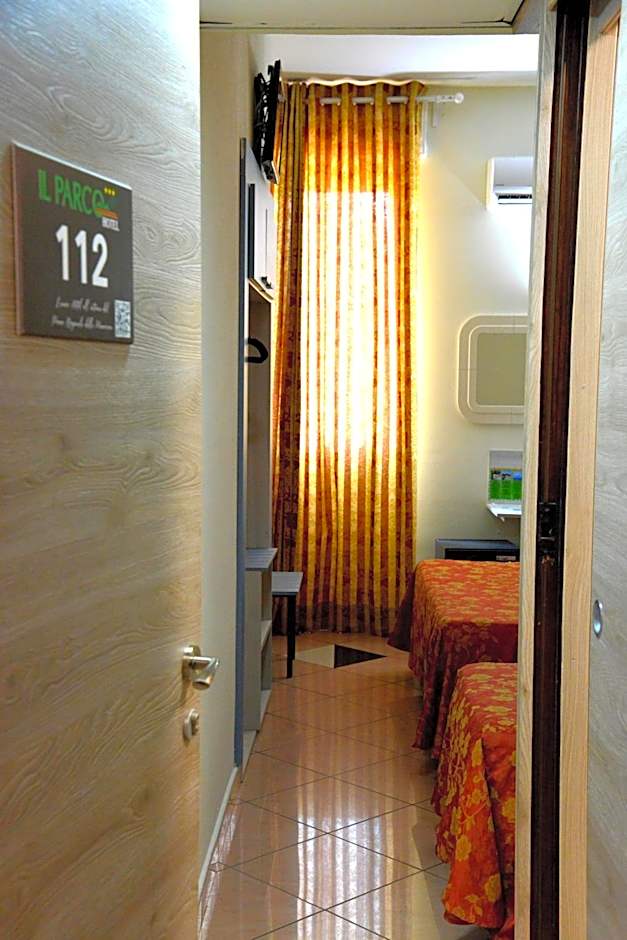 HOTEL IL PARCO - Parking Free & Restaurant - Hotel