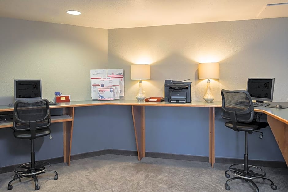 Holiday Inn Express Hotel & Suites Arcata/Eureka-Airport Area, an IHG Hotel