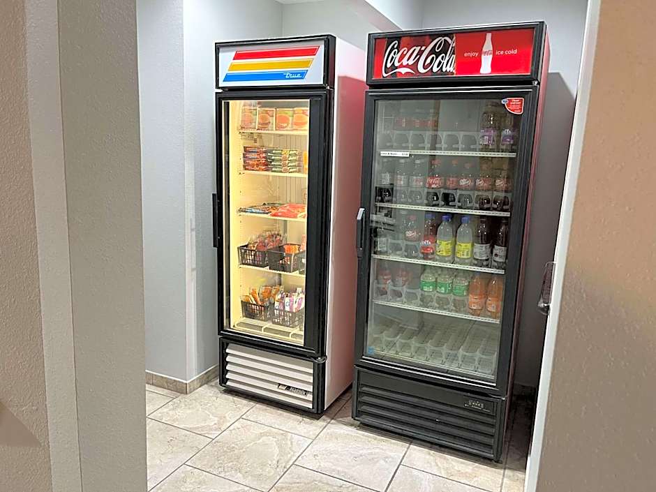 Motel 6 Junction, TX Llano River