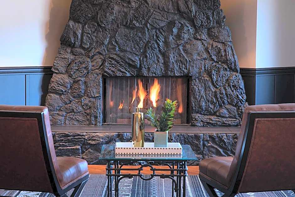 SureStay Hotel by Best Western Castlegar