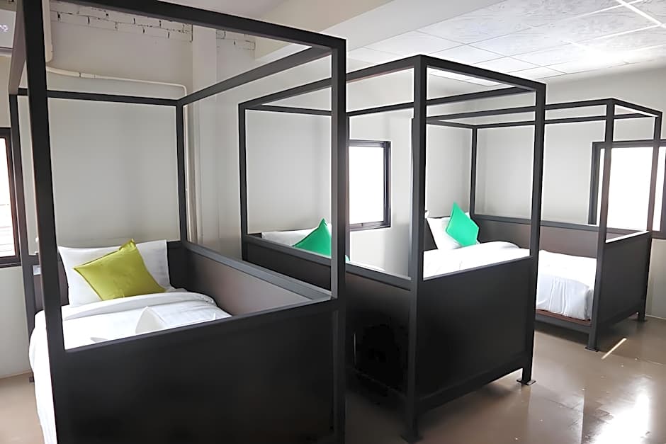 THE TREE Sleep and Space