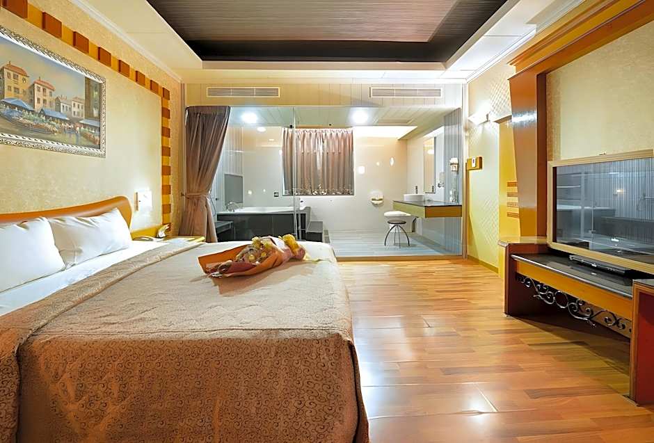 Holland Village Motel Hua Pin