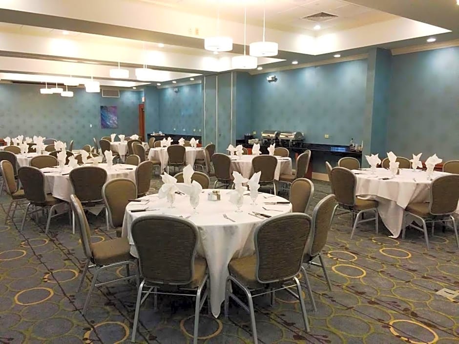 Holiday Inn Santee, an IHG Hotel
