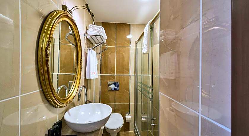 Marmara Place Old City Hotel