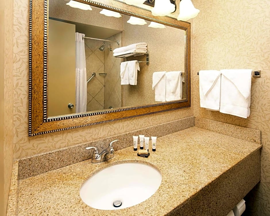 Red Lion Hotel Kennewick Columbia Center