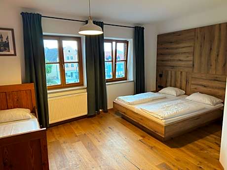 Triple Room with Private Bathroom