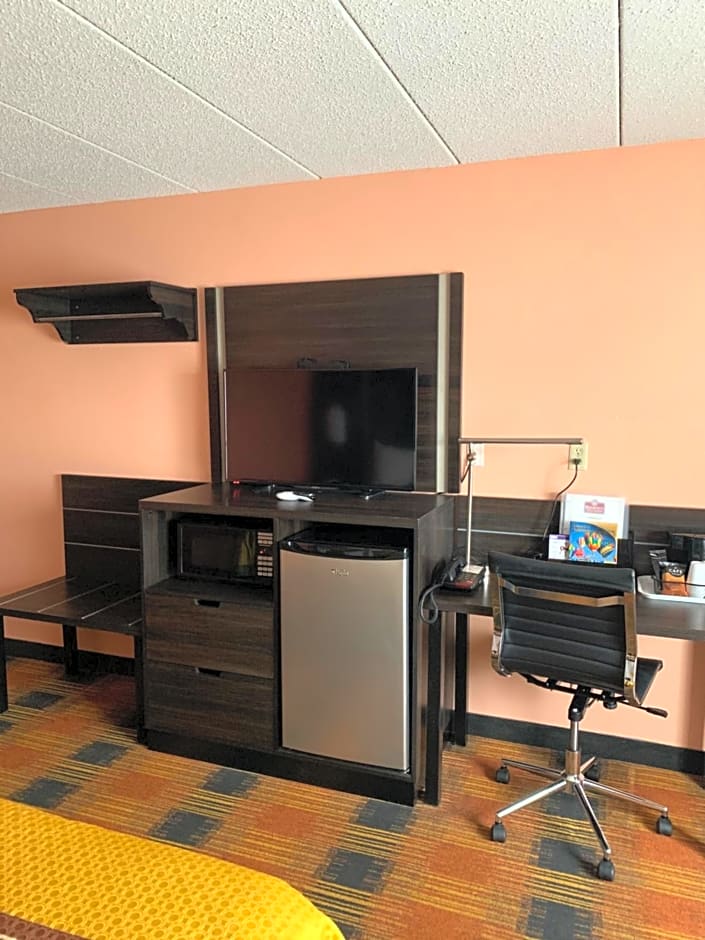 Regency Inn & Suites Faribault