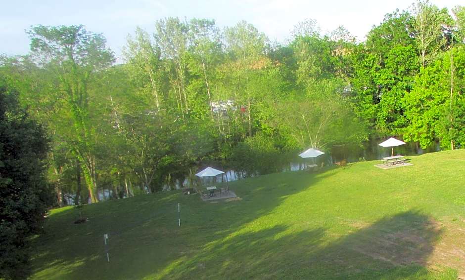 Arbors at Island Landing Hotel & Suites