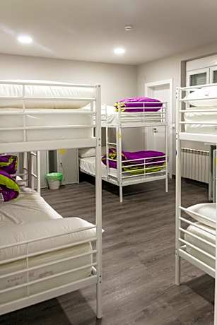 Single Bed in 10-Bed Dormitory Room