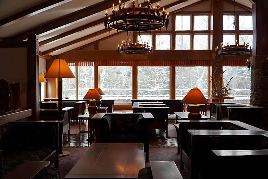 WHITE HOTEL GRAND HAKUBA