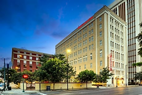 Drury Plaza Hotel New Orleans