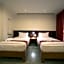 J2 Hotel