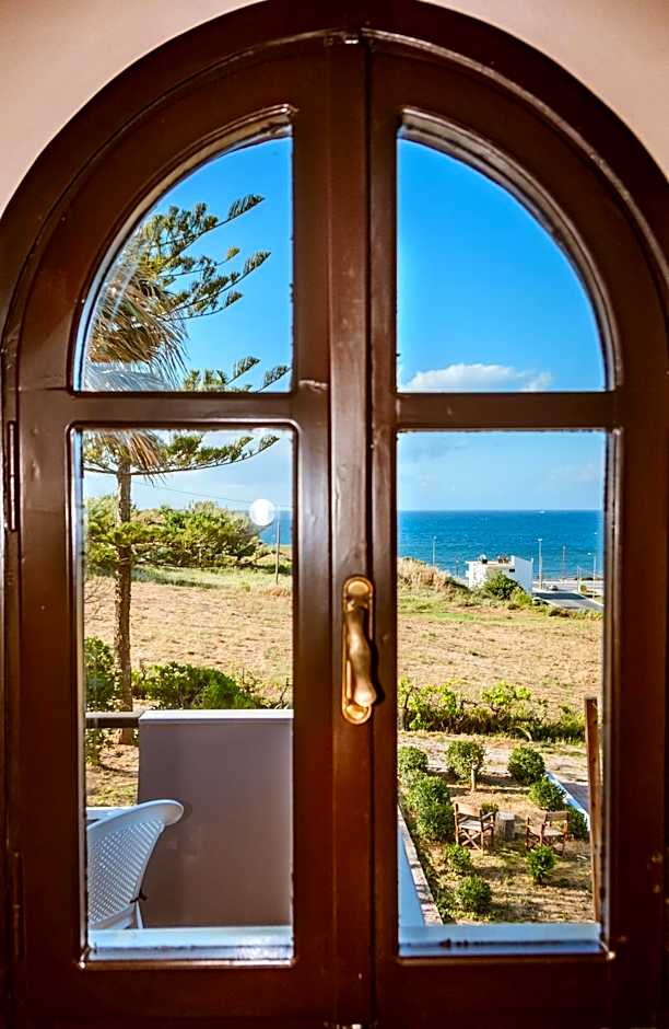 Gregory Village Sea View