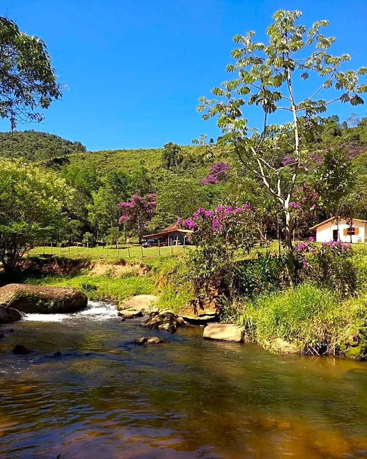 Pousada Camping e Restaurante Vila dos Arcanjos