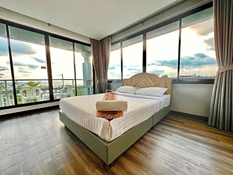 Superior Sea View Room with Balcony