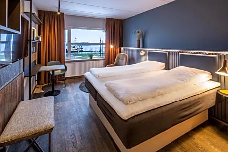 Standard Room Fjord view