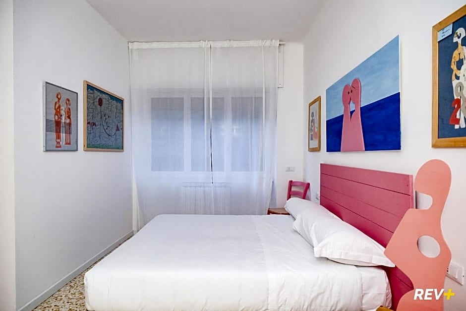 Lia Art Hotel