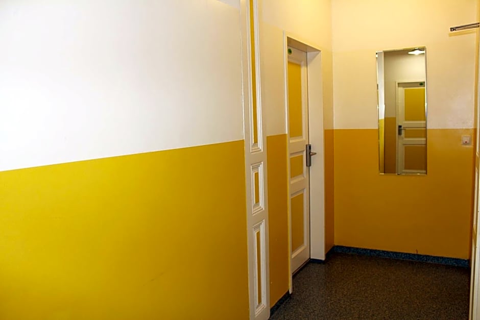 Westend City Hostel