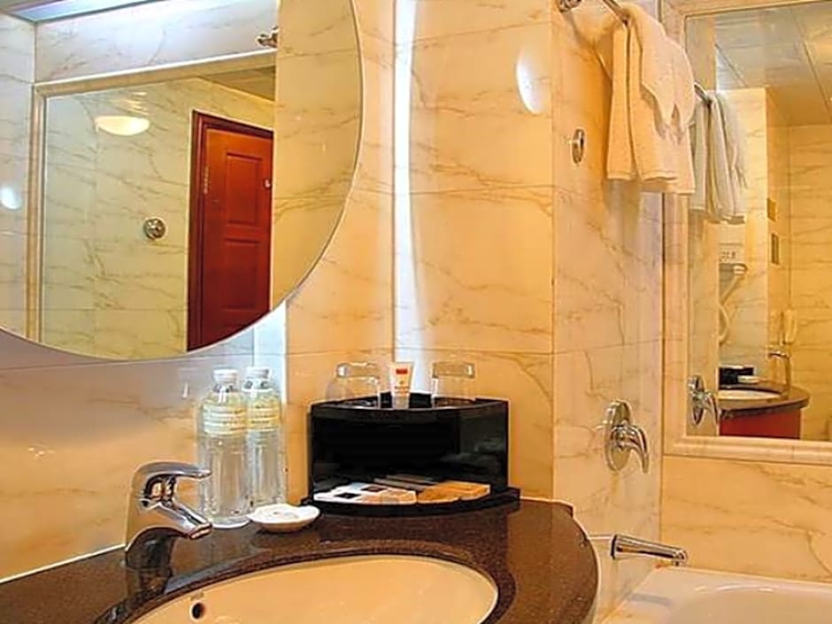 Dali Regent Hotel