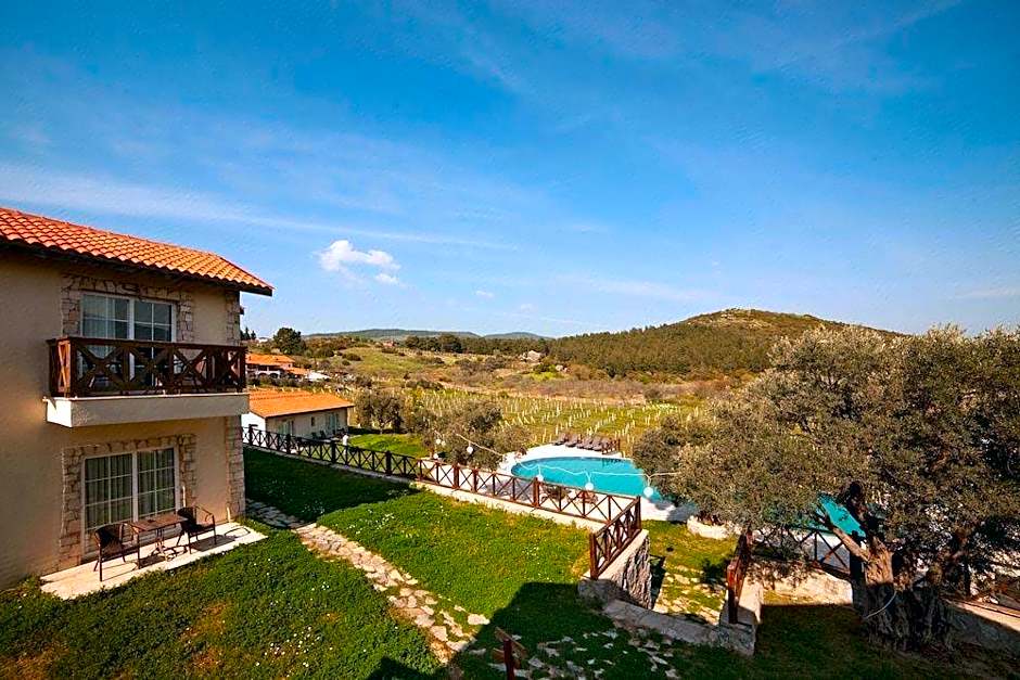 Vinifera Hotel Yedibilgeler Vineyards