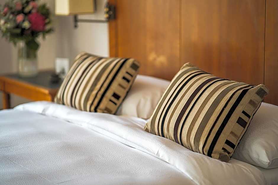 Beau Rivage Hotel