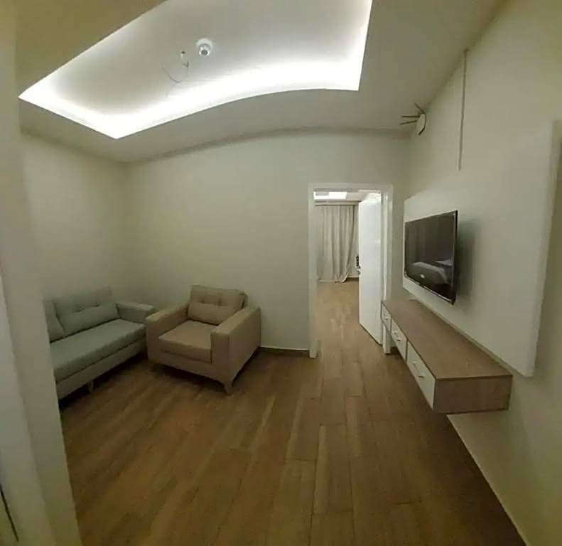 Golden Tulip Abha