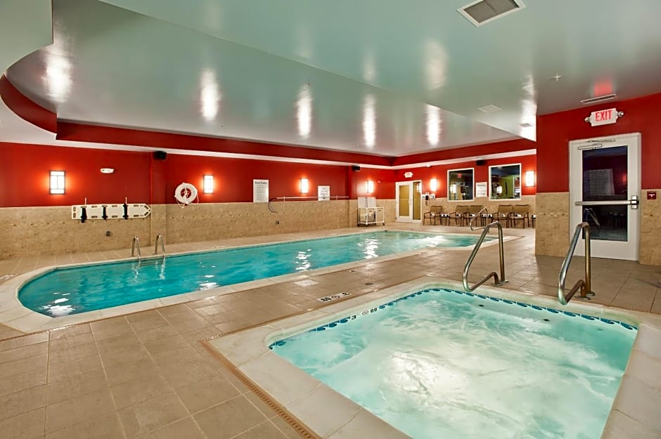 Holiday Inn Express Hotel and Suites Dayton South I 675 By IHG