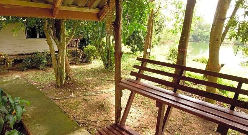 Aonang Lake Side Bungalow