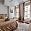 Massive SoHo Loft 4 Bedrooms 2 Bath 8 beds