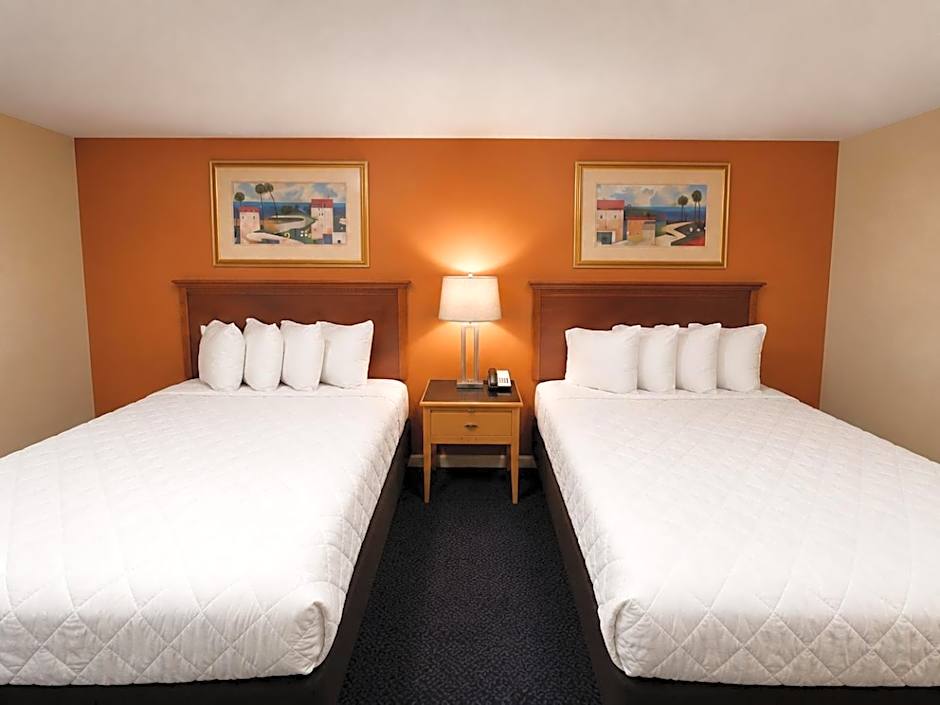 Sunset Motor Inn
