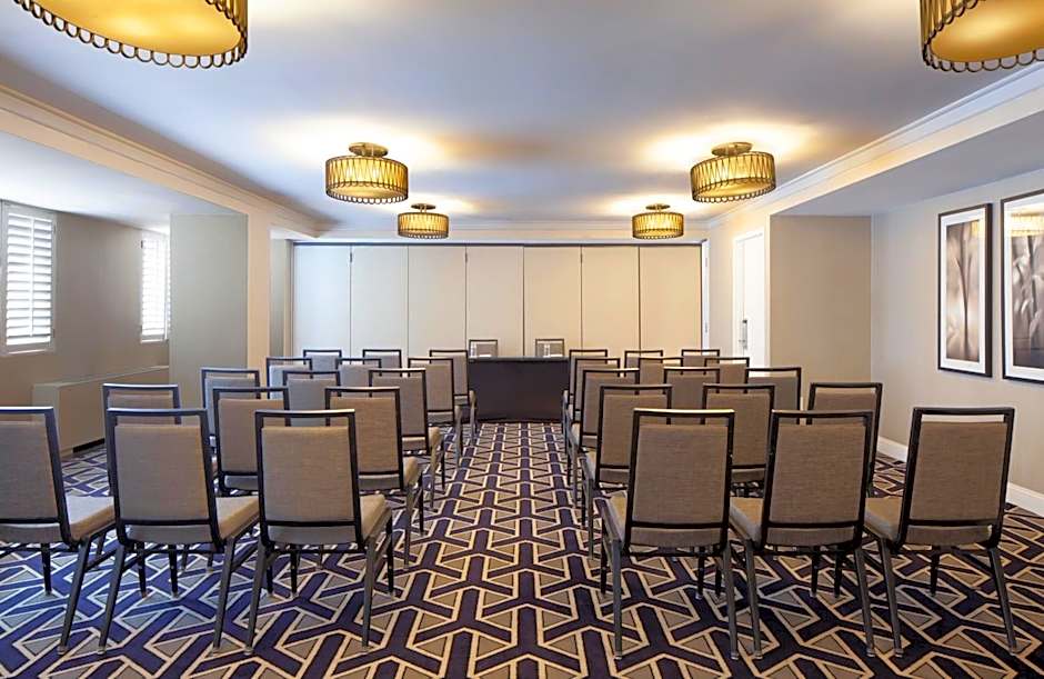 Melrose Georgetown Hotel