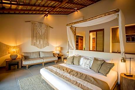 Junior Suite with Pool View