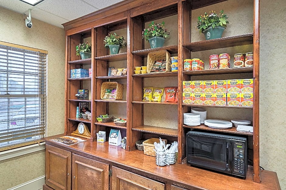 Quality Inn & Suites Skyways