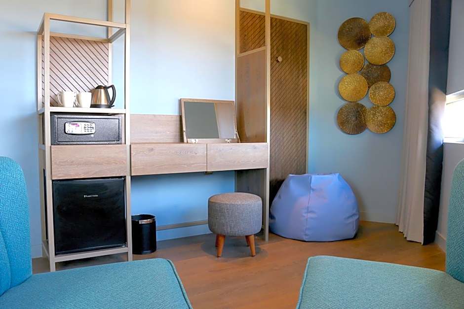 Hex Wildlife Hotel at Yorkshire Wildlife Park