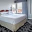 Embassy Suites by Hilton Portland-Downtown