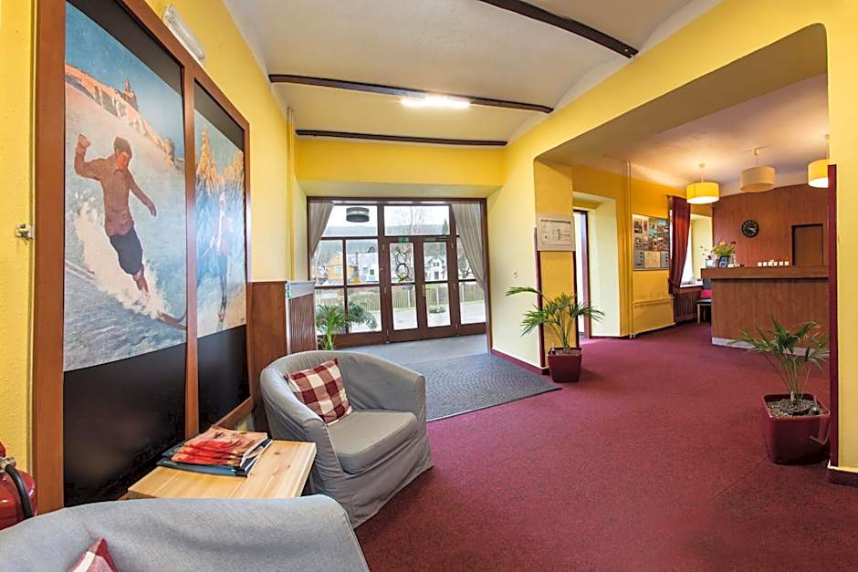 Hotel Harrachov Inn