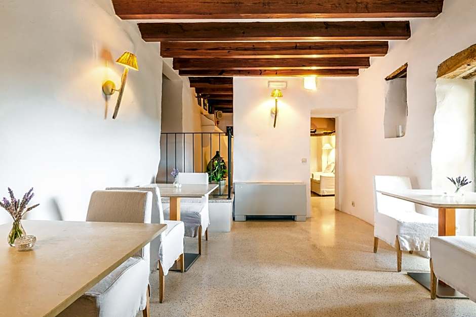 Cases de Son Barbassa Hotel & Restaurant