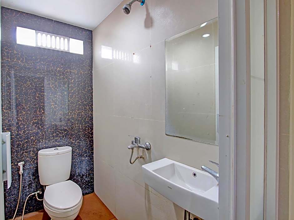 Collection O 90253 DHelomi