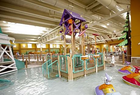 wisconsin wolf dells lodge