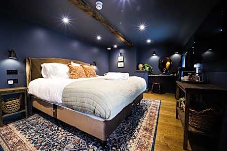 The Silk Rooms, at The Freemasons Inn