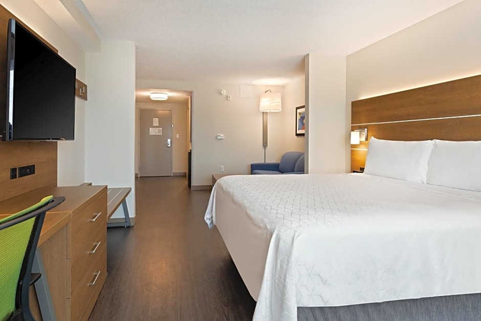 Holiday Inn Express Hotel & Suites Largo-Clearwater By IHG