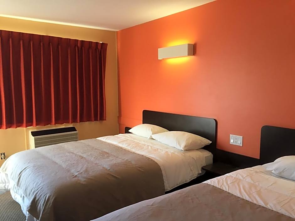 Riverside Motel Cache Creek