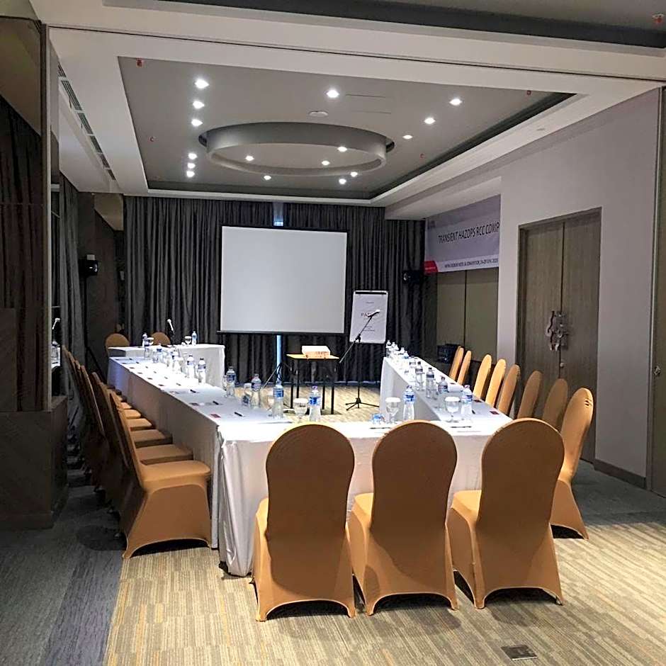 Patra Cirebon Hotel & Convention