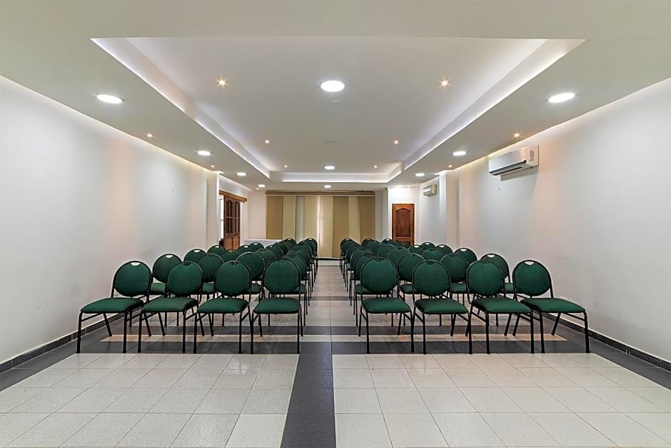 Ayenda Hotel Virrey 76