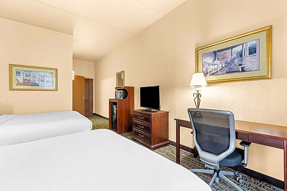 Best Western Holiday Manor