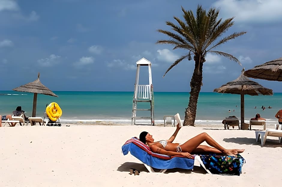 Monarque Dar Jerba Zahra - Family Only