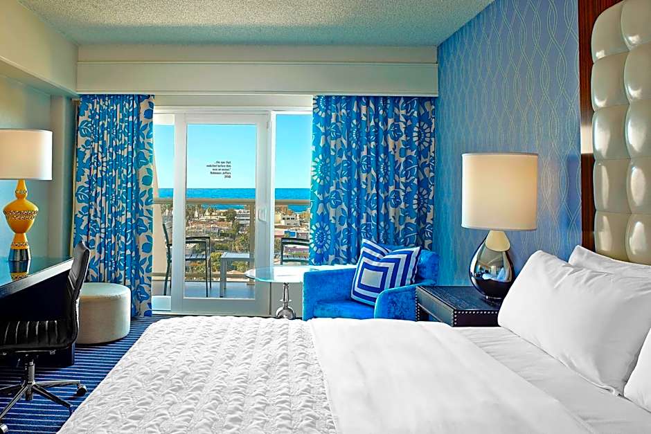 Hyatt Centric Delfina Santa Monica