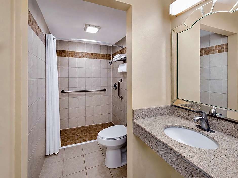 Travelodge by Wyndham Barstow
