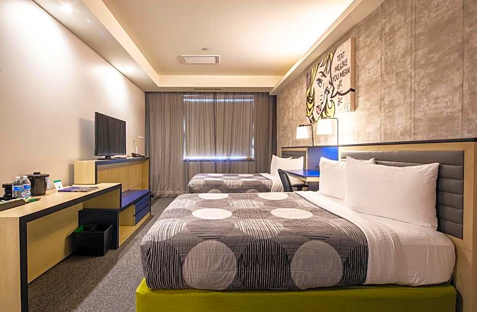 Leon Hotel