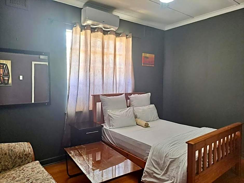 Mino Guest House